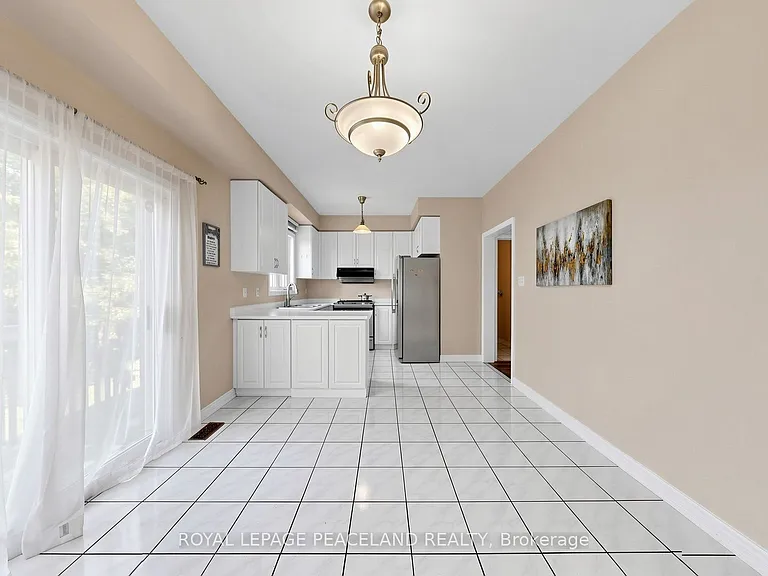 246 Farmstead Rd — Photo 11