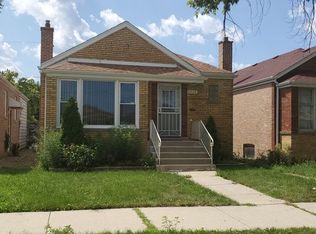4928 S La Crosse Ave, Chicago, IL 60638