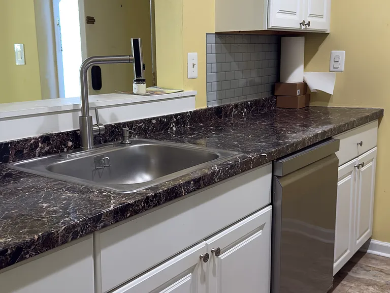 1011 Aspen Dr #1011 — Photo 8