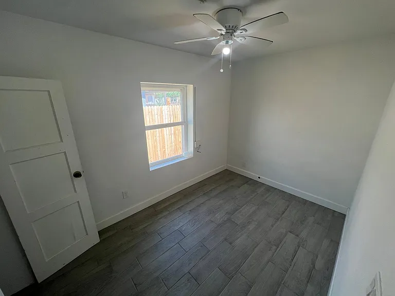 382 W Cocopah St — Photo 13