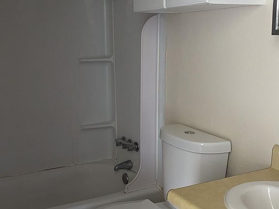 5th image of 2127 Audubon Ave APT 56