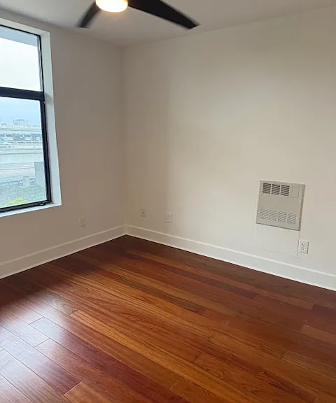 3860 Martin Luther King Jr Way #511 — Photo 12