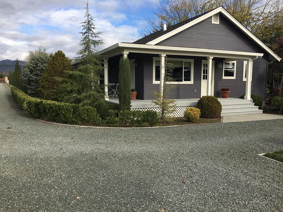 1st image of 1455 Denmark St