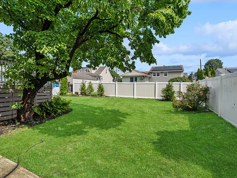 Beautiful shared yard.
