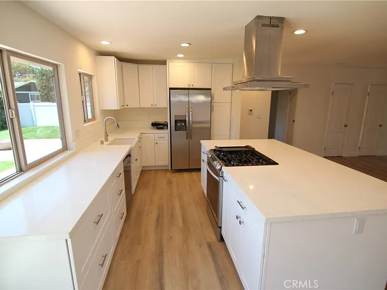 3157 Cork Ln — Photo 6