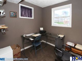 5507 Stonecliffe Dr, Lincoln, NE 68516