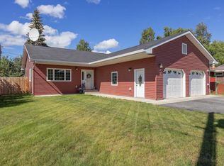 1170 Sunset Dr, Fairbanks, AK 99709