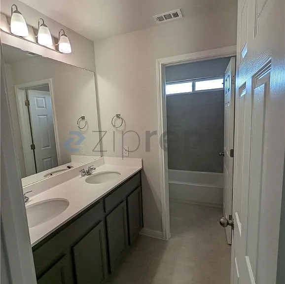 533 Turkey Creek Cv — Photo 17