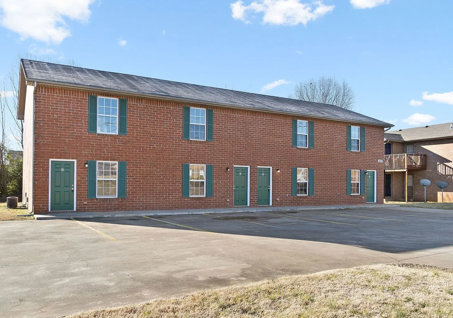 3847 Jockey Drive — Photo 1