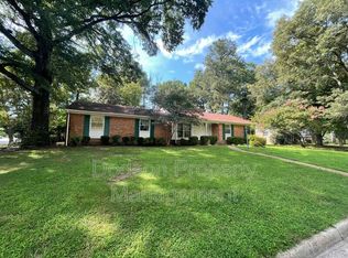 1500 Warminster Dr, Midlothian, VA 23113