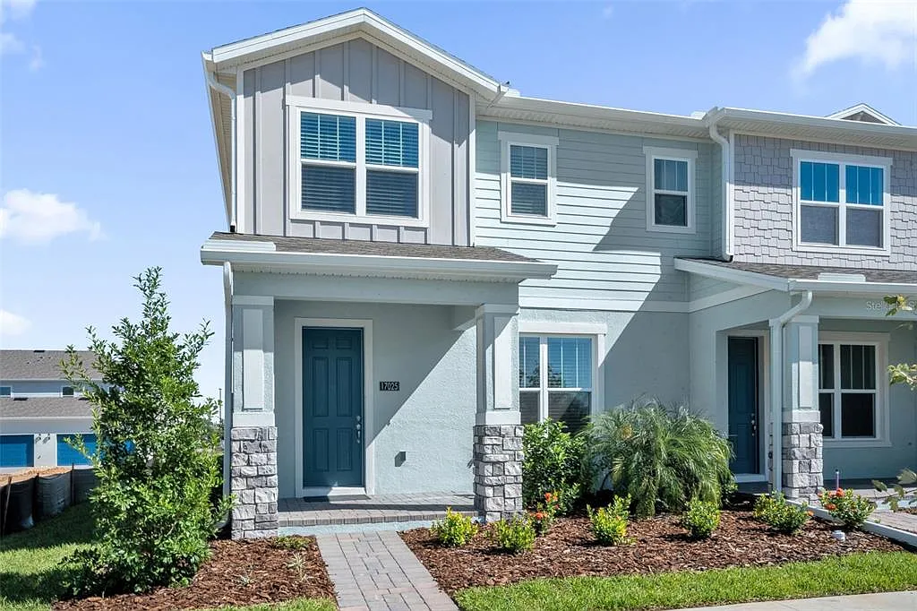 3 bed, 2.5 bath, 1644 sqft, $2,850 — Photo 2