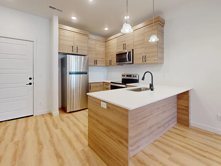 1128 S 250 W #202 — Photo 17