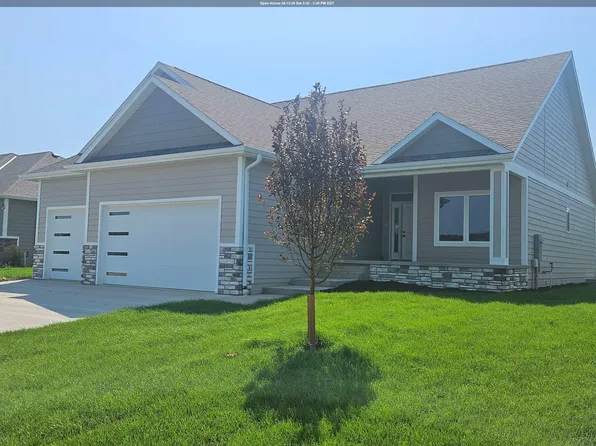 902 S Cattail Ct, North Sioux City, SD 57049