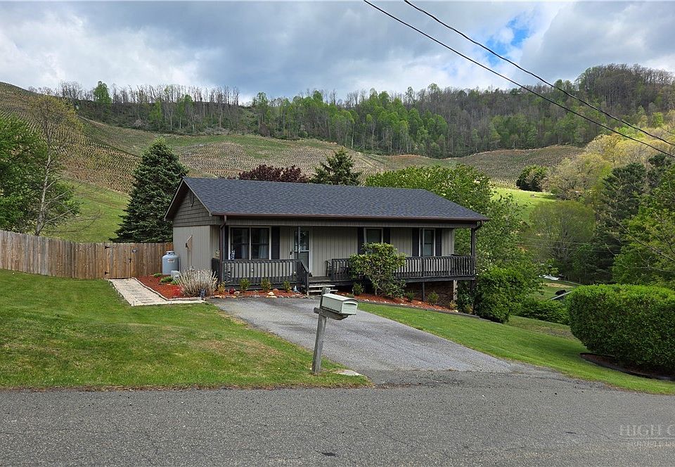 1st image of 125 Benfield Drive