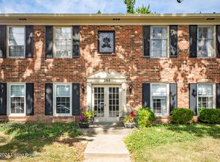 280 Stonehenge Dr APT 104, Saint Matthews, KY 40207