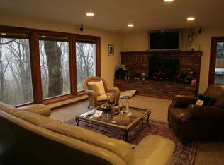 38 Rock Rd W, Green Brook, NJ 08812