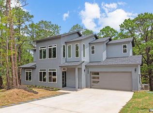 180 Kaanapali Ln, Bastrop, TX 78602