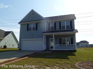2919 Highplains Dr, Hope Mills, NC 28348