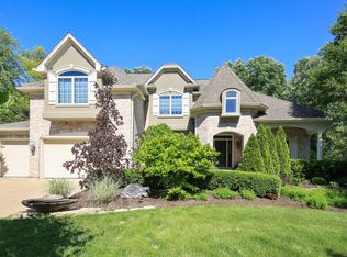 8981 Orchard Rd, Willow Springs, IL 60480