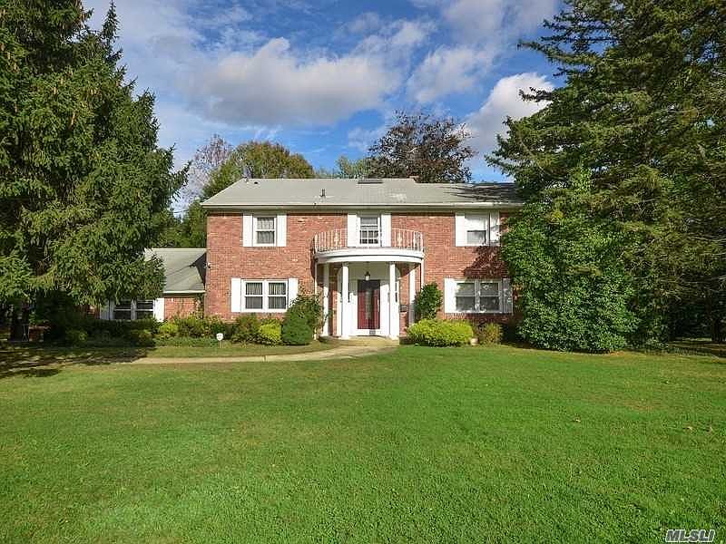 1st image of 6 Cotillion Ct