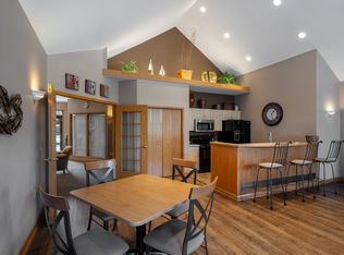 Quail Run Apartments, Middleton, WI 53562