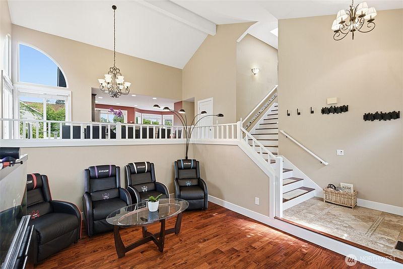 4th image of 10927 NE 157TH Street