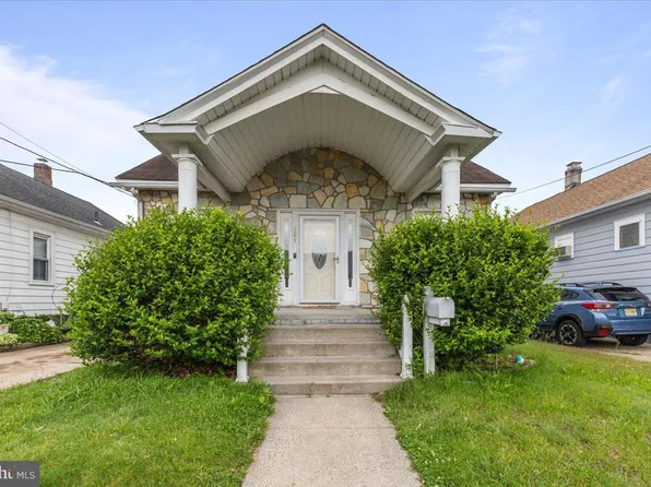 121 Emanuel St, Hamilton, NJ 08610