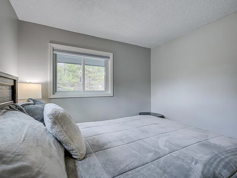 14 Hill N Vale Ln #14 — Photo 36