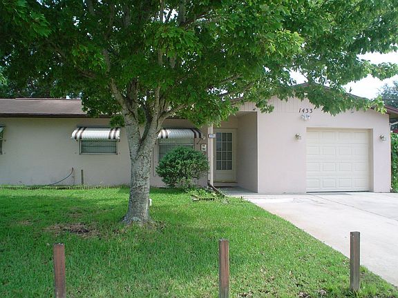 2nd image of 1433 Palmwood Dr