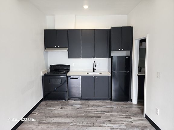 5th image of 8333 Dallas Ave S #1050