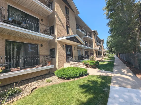 9649 S Harlem Ave APT 3C, Chicago Ridge, IL 60415