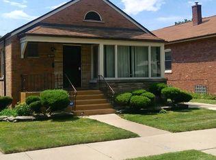 1633 E 83rd Pl, Chicago, IL 60617