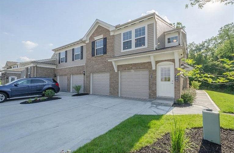 1st image of 530 Heritage Sq #15305