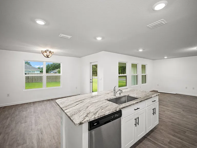 7087 Abigail St — Photo 11