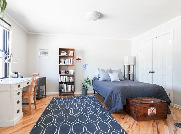 3rd image of 525 W Aldine Ave APT 602