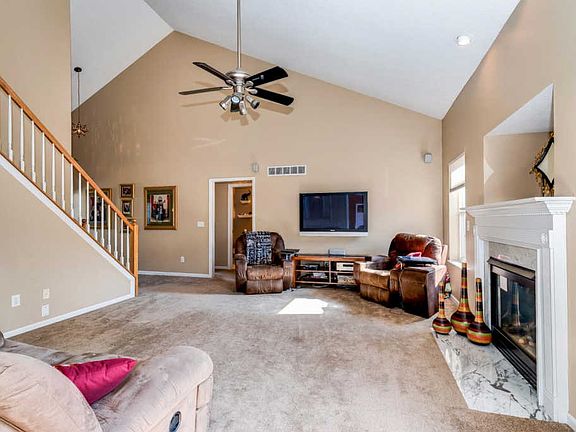 4th image of 9893 Stonebridge Dr