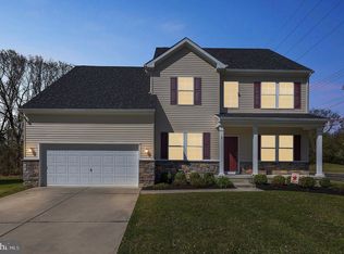 1 Mimosa Ct, Sicklerville, NJ 08081