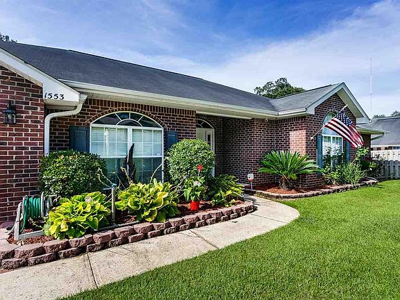 4th image of 1553 Pelican Point Dr