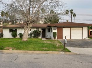 6659 Robinson Rd, Highland, CA 92346