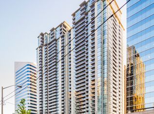 4968 Yonge St #2802, Toronto, ON M2N 7G9