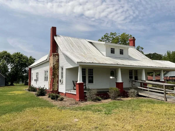 1521 Massengill Pond Rd, Angier, NC 27501
