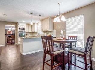 584 Elm St, Prairie View, TX 77484