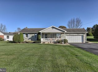 3917 Conrad Weiser Pkwy, Womelsdorf, PA 19567