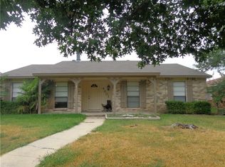 4901 Watkins Dr, The Colony, TX 75056