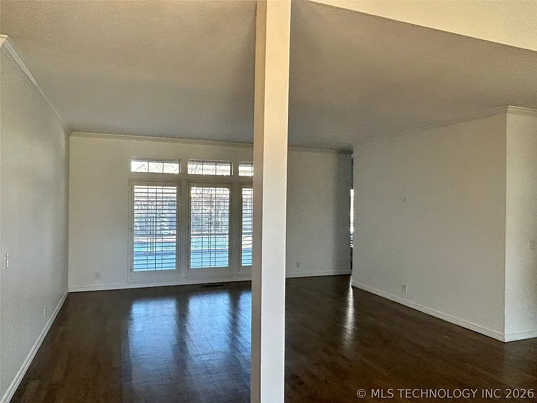 3712 S Orange Cir — Photo 4