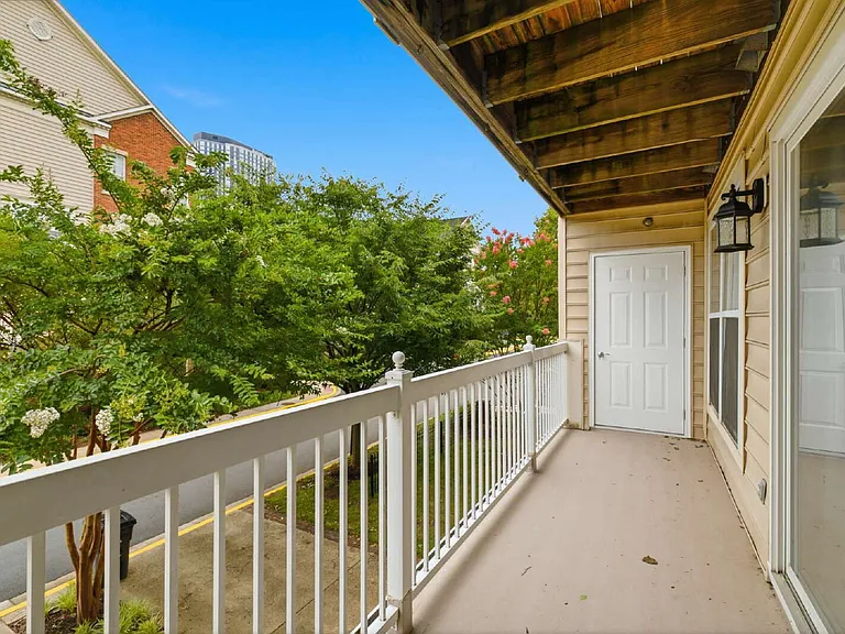 1899 Crescent Park Dr #108A — Photo 31