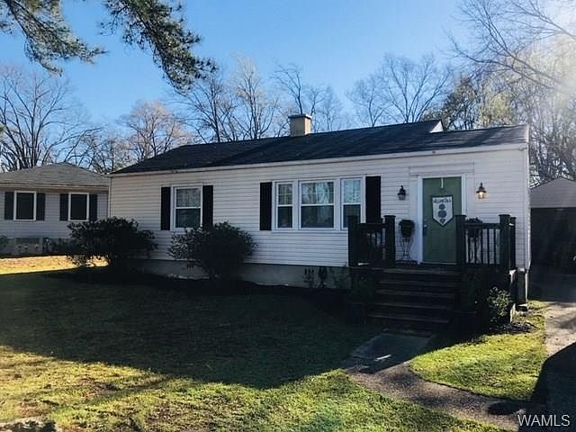 1st image of 2505 4th Ave E