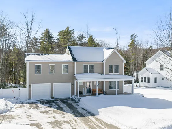4 Hayfield Lane, Windham, ME 04062
