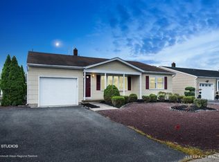 26 Jericho Rd, Toms River, NJ 08757