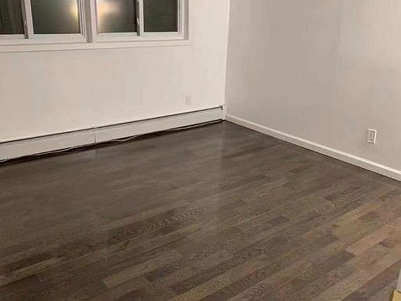 5th image of 20 Merry Ln Floor 2